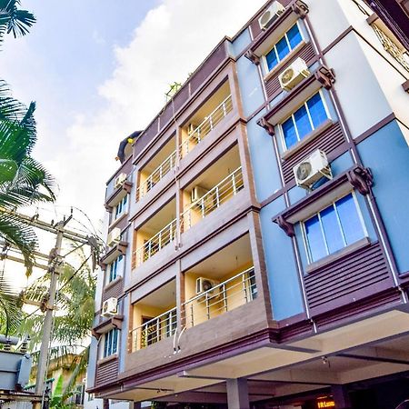 Fabhotel Ir Luxaria Guwahati Buitenkant foto